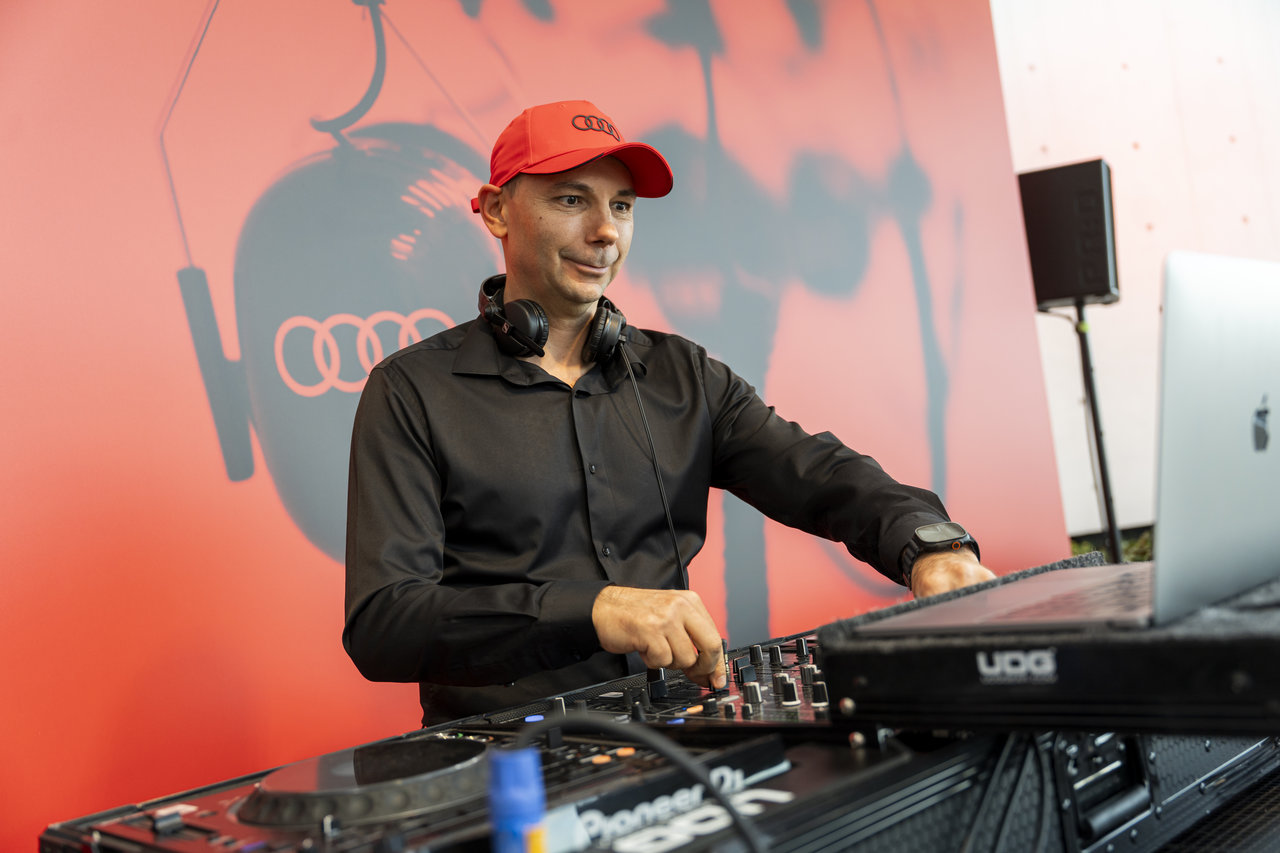 DJ Robin Audi F1 VIP est